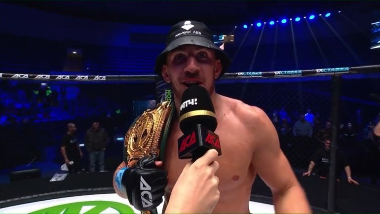    Виталий Слипенко.Скриншот трансляции aca-mma.com