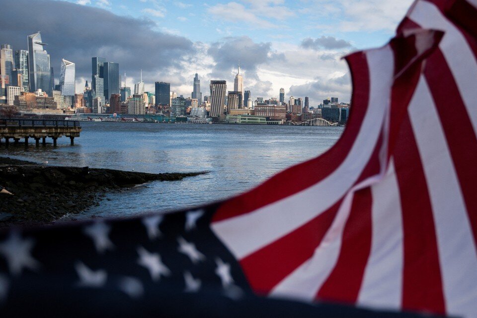    REUTERS