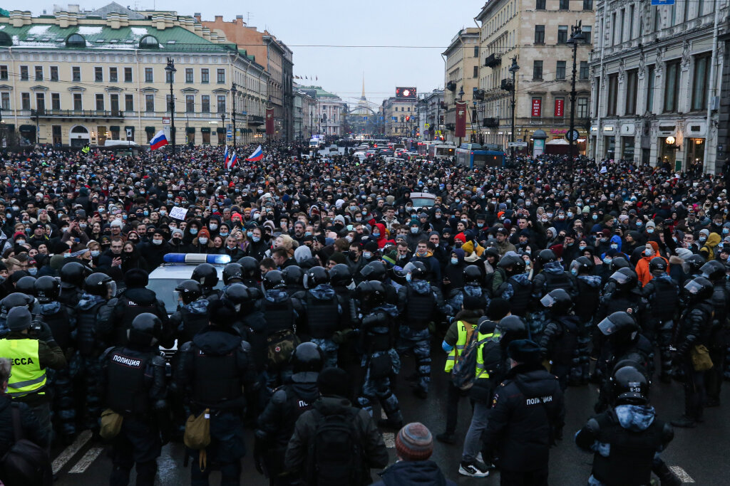 Митинг оппозиции в Санкт-Петербурге (фото из интернета)