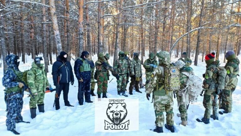    В Оренбурге проводят бесплатные занятия по начальной военной подготовке ️ Елена Шкатова