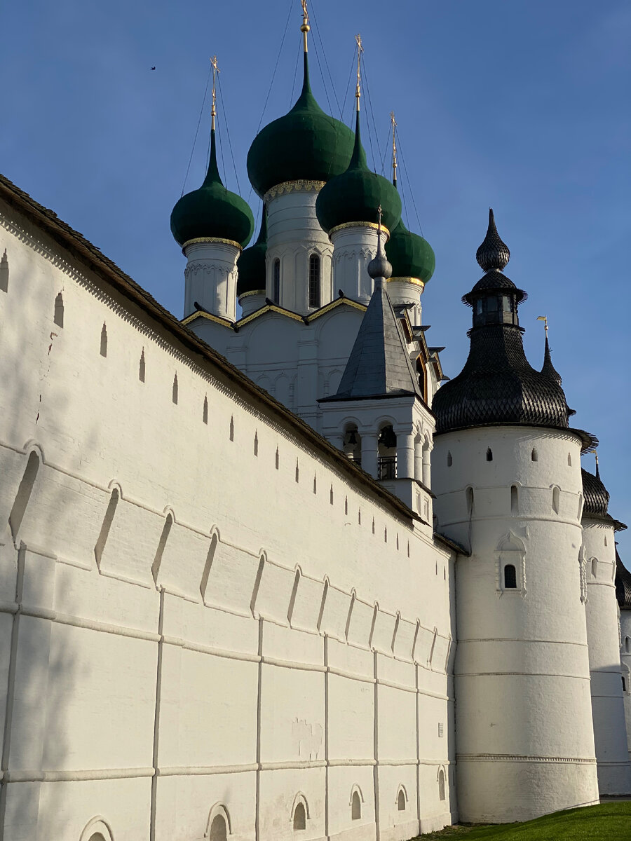 Ростовский Кремль - место, где снимали известный советский фильм «Иван Васильевич меняет профессию»