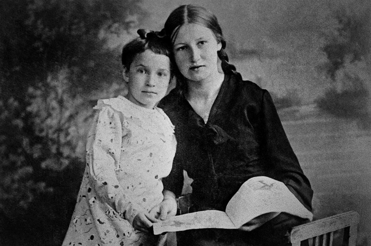     Летопись смерти: 9 строчек, написанных Таней Савичевой в блокадном Ленинграде