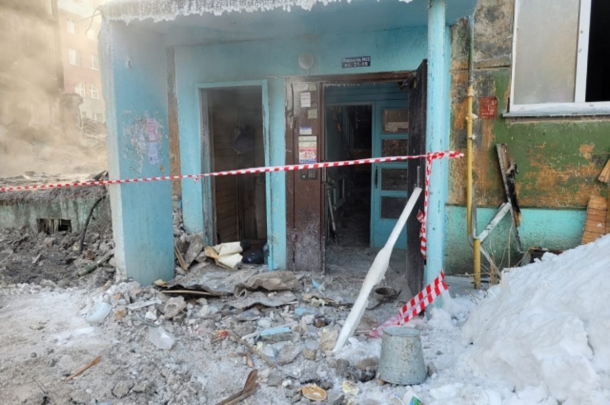    Волонтеры просят помощи после взрыва на Линейной, 39 в Новосибирске