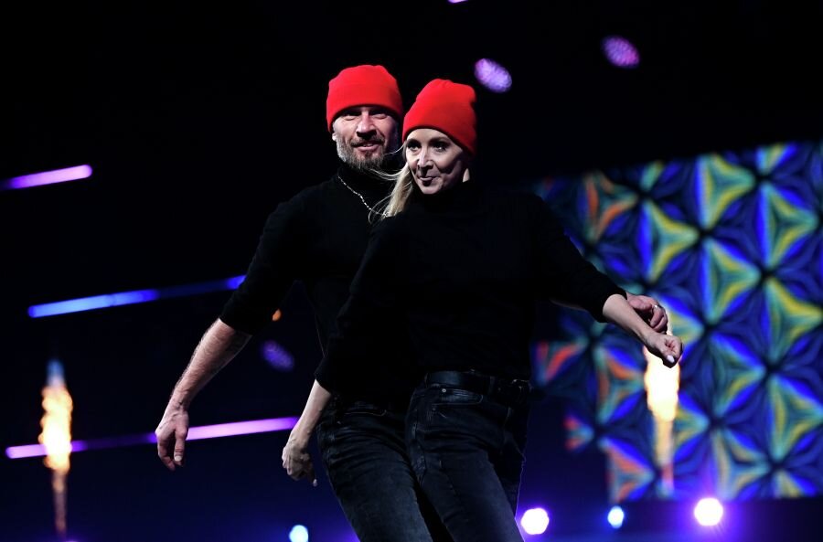    Фигуристы Оксана Домнина и Роман Костомаров © Алексей Филиппов/РИА Новости