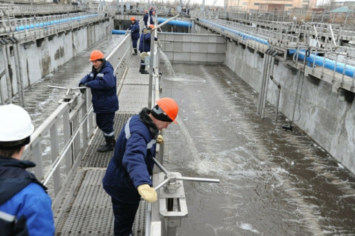    В доме уволенного за коррупцию сотрудника Ростовводоканала прошли обыски