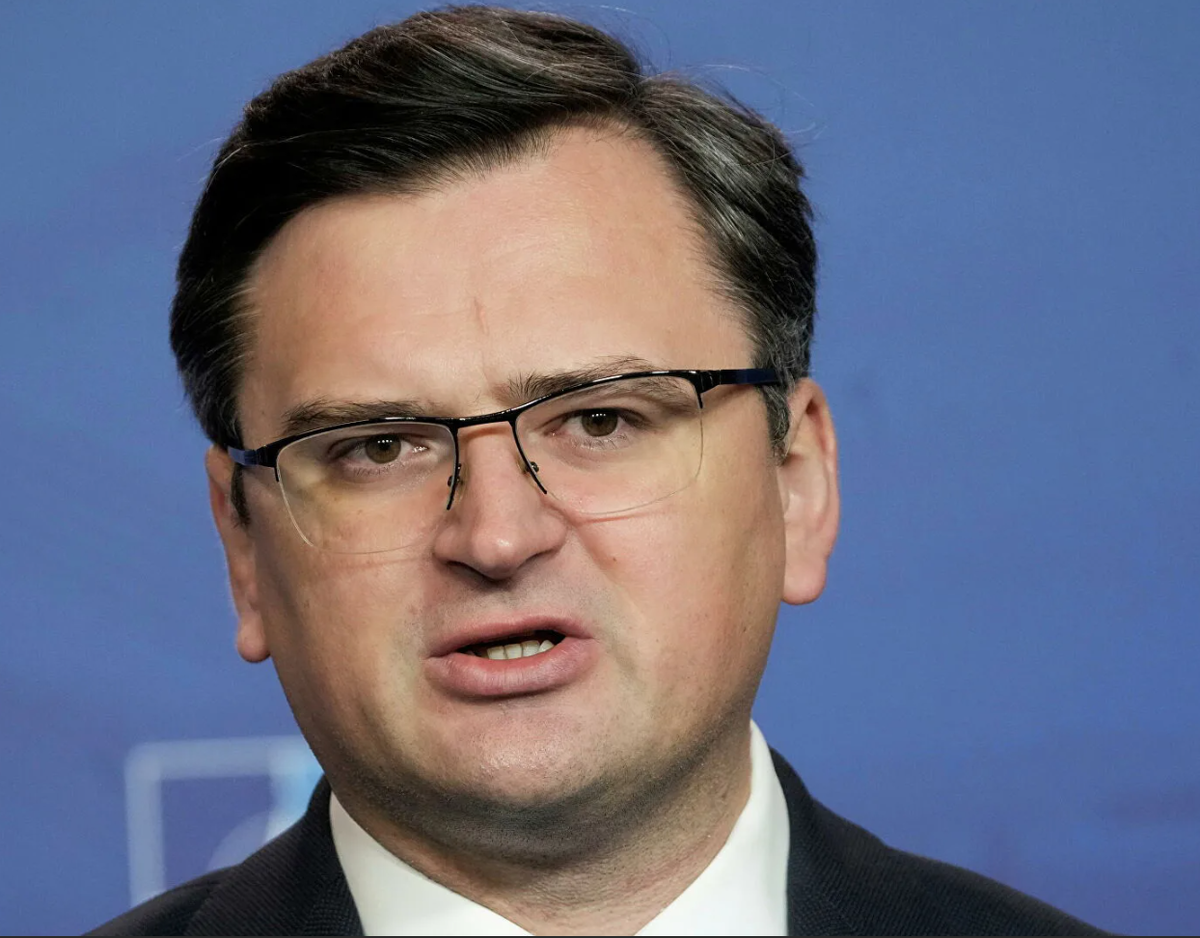    Кулеба: “Украина пойдет на переговоры только после решающего успеха на поле боя” Марина П.