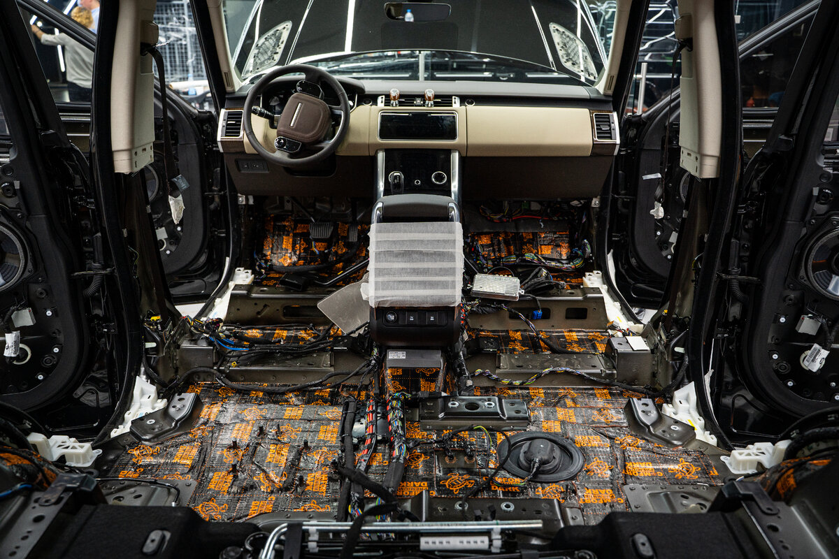 Почему производители так экономят на шумоизоляции | ICON DETAILING | Дзен