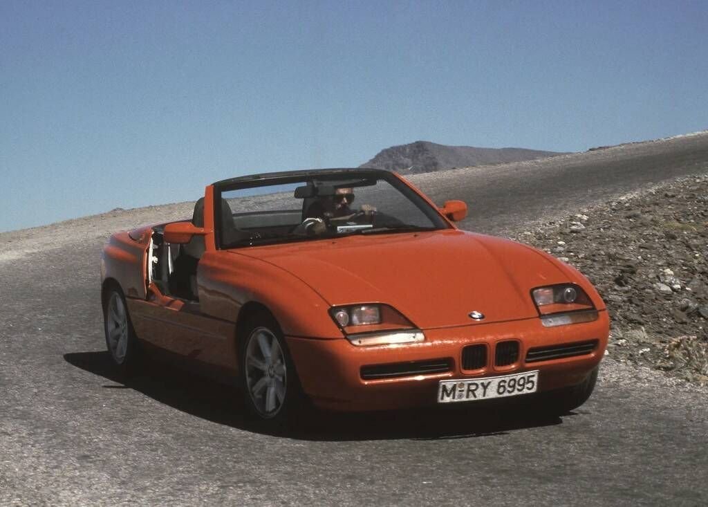      BMW Z1