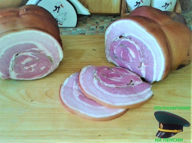 мясной рулет из свиной грудинки в духовке рецепт с фото пошагово | Дзен
