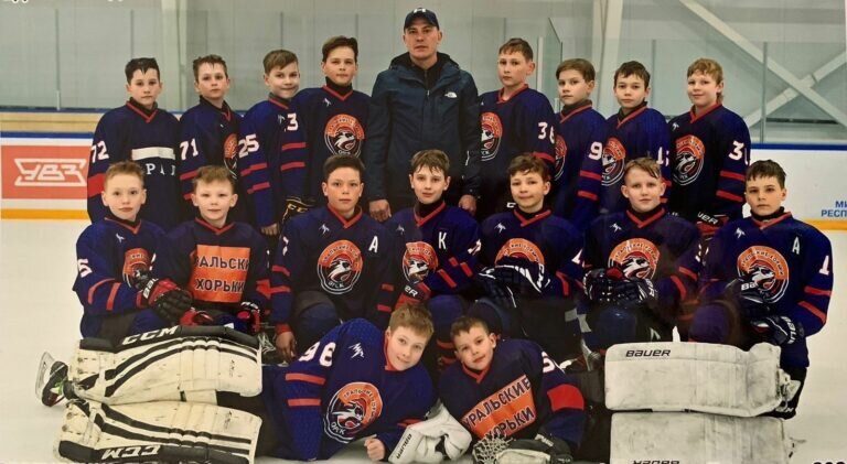    Команда Орска вошла в пятерку лучших на Всероссийских соревнованиях «Золотая шайба» Кристина Просвиркина