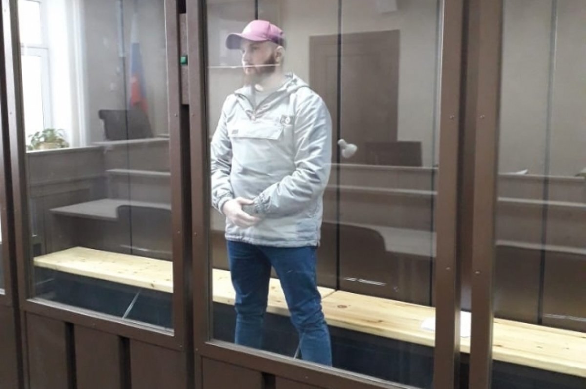    Сыктывкарца за татуировки со свастикой отправили под домашний арест