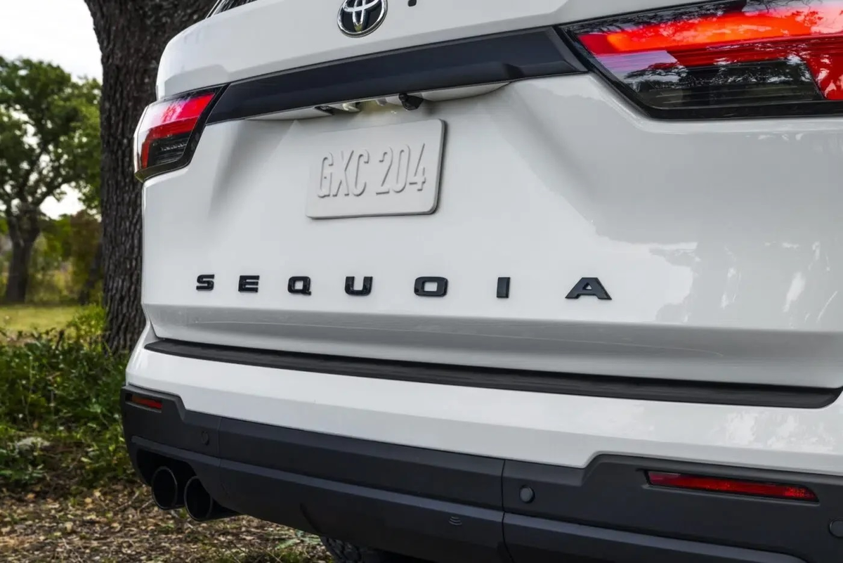 2023 Toyota Sequoia Redesign