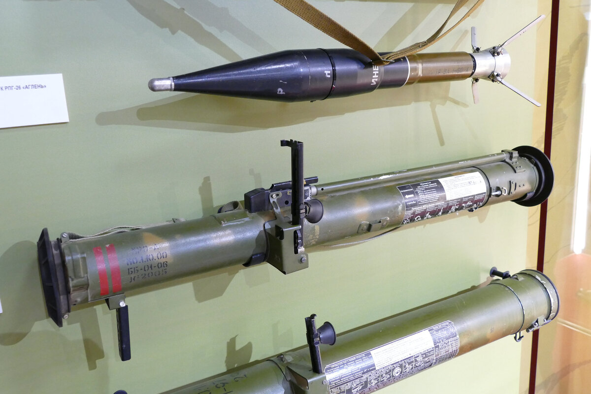 рпг 7 с пго. пго-7в. кулеврина 17 века. рпг-7д1. фото гранатамёта шмёль.