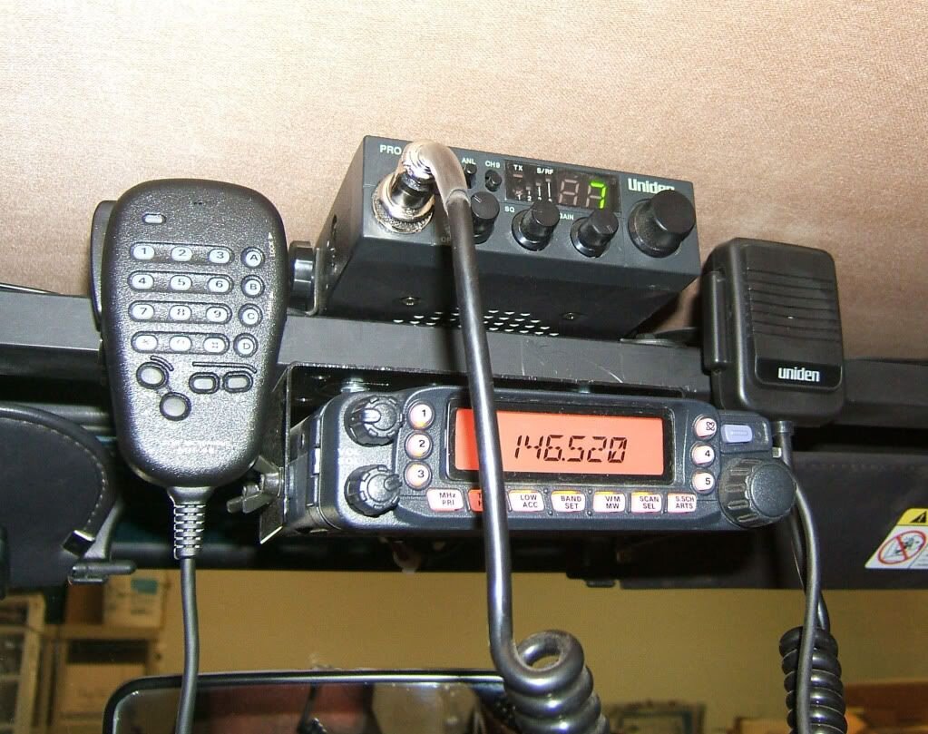 Рация в Vito 447