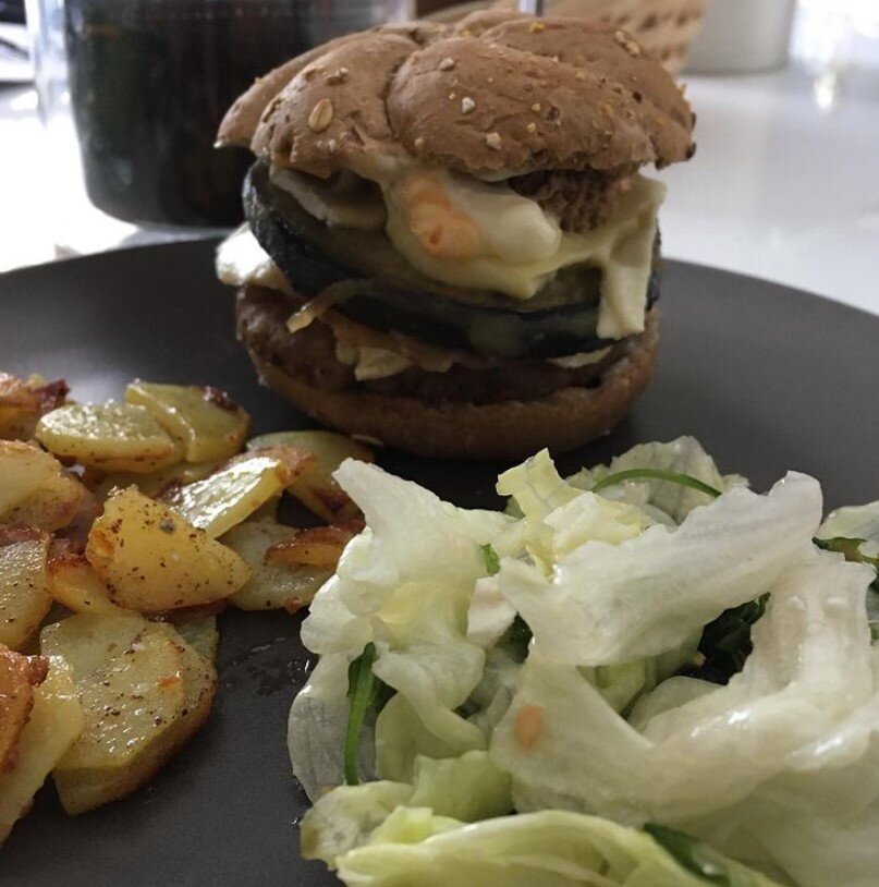 автор фото: https://www.instagram.com/la_vie_c_est_le_vide/