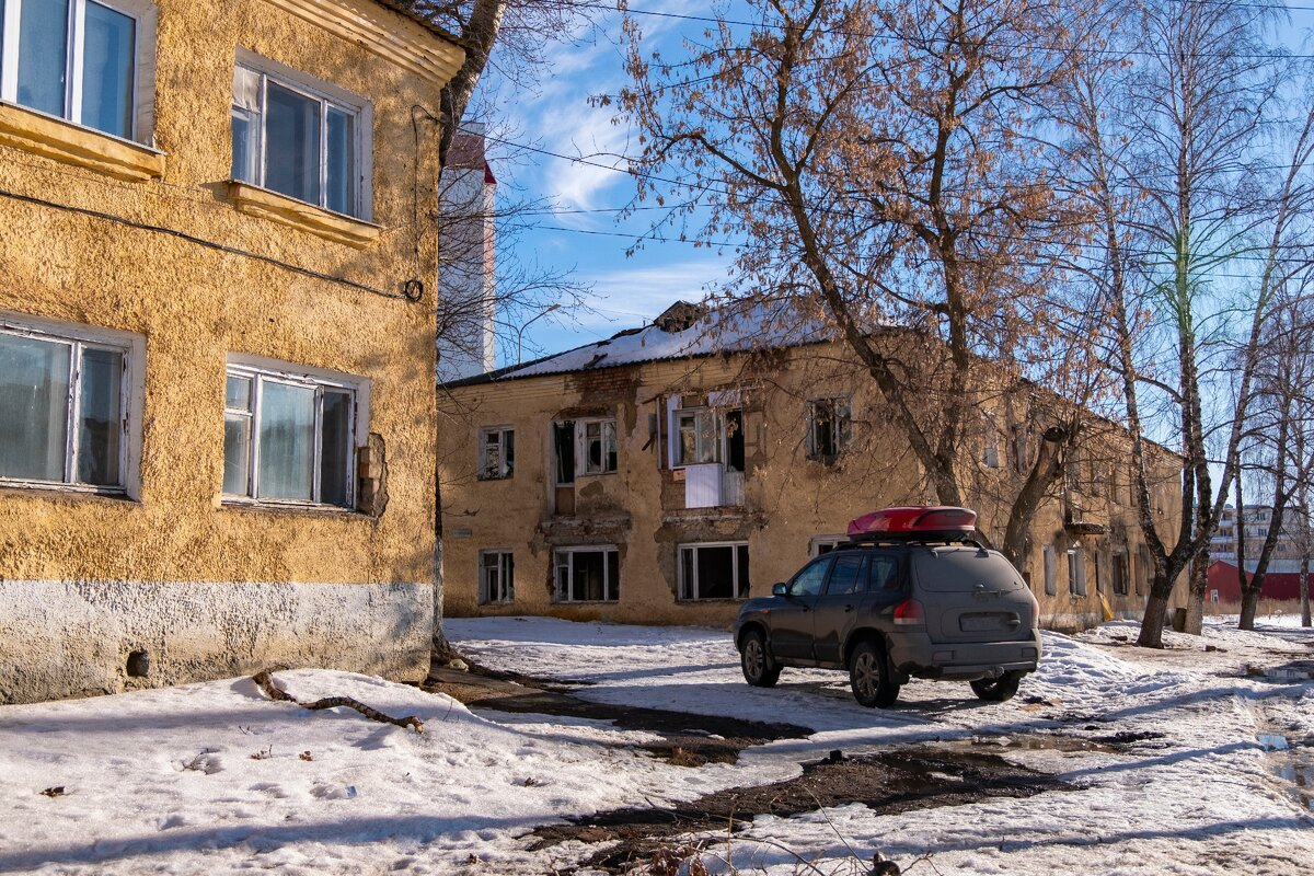 Место осмотра - старый район, состоящий из двухэтажных домов