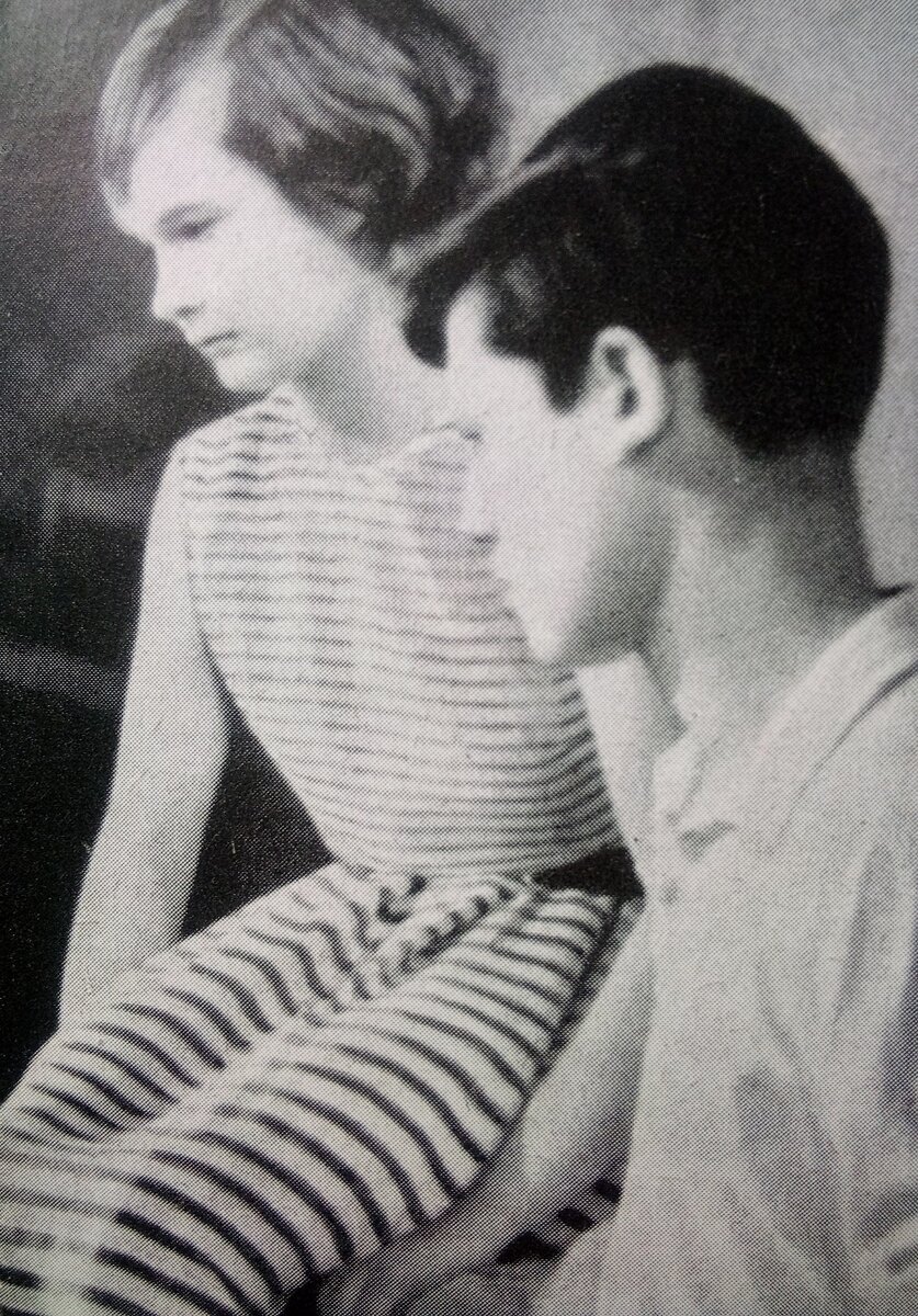 снимается кино "До свидания, мальчики" - из журнала "Советский фильм"