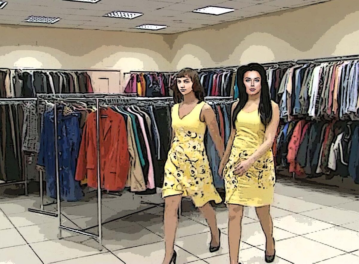 Продавщицы одежного магазина