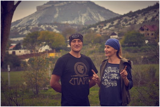 Сергей Булава, сейчас живет в Украине, родили сыночка. 