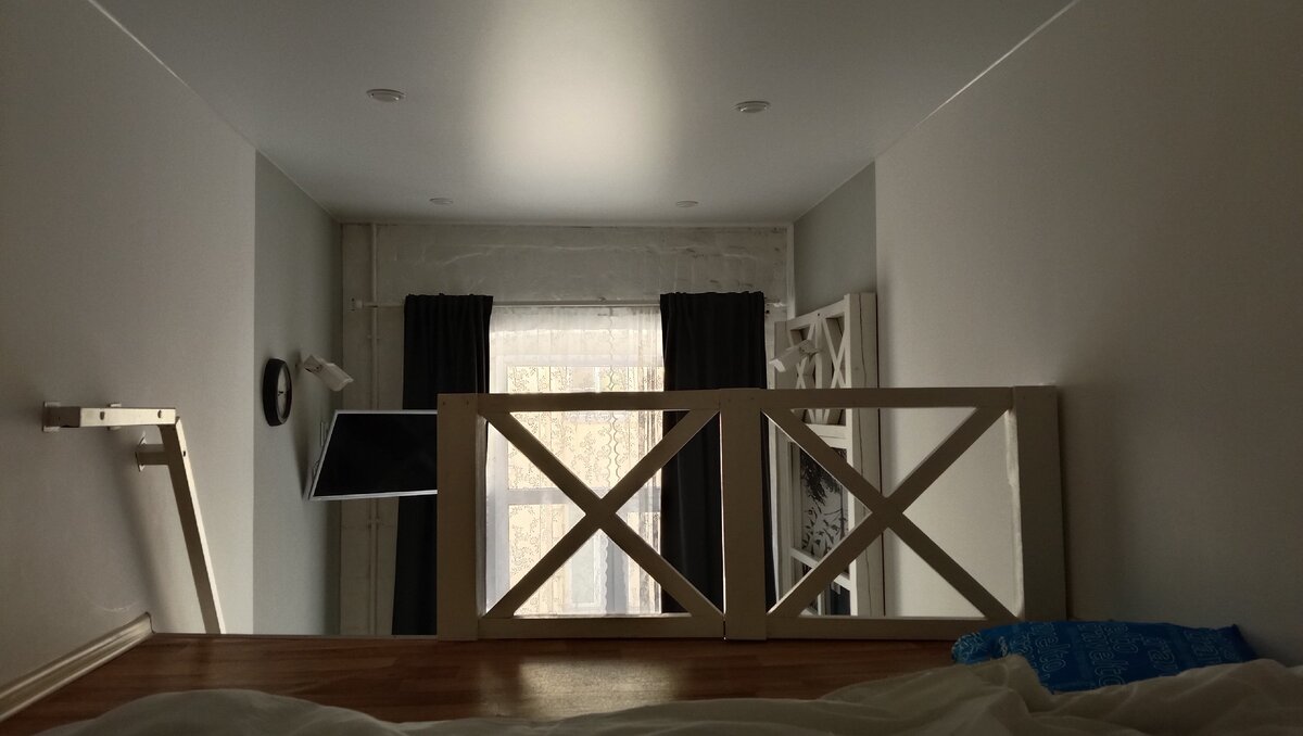 Второй уровень апартаментов в Питере посуточно