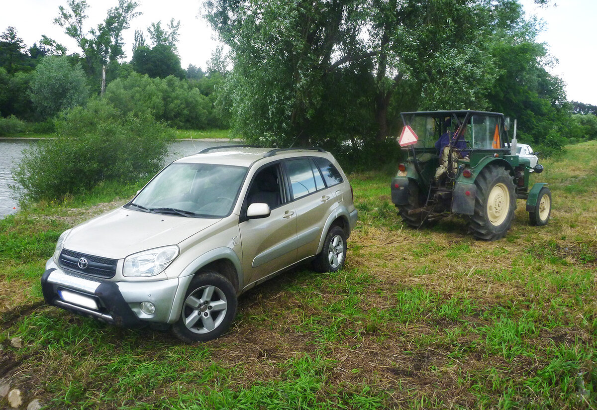 К счастью, в этом случае помощь была неподалёку. Фото: автор