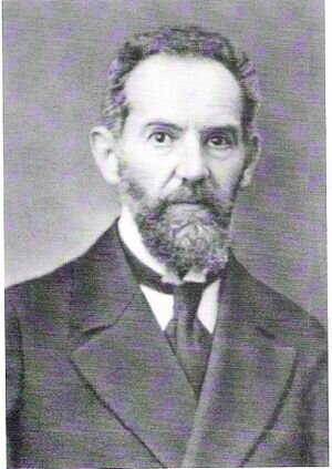 Штерн Вильям (Stern, 29.4.1871, Берлин - 27.3.1938, Дарем, Северная Каролина) - немецкий психолог и философ-идеалист. Профессор в Бреслау (с 1907) и Гамбурге (1916-1933), где основал Психологический институт, занимающийся главным образом вопросами детской и педагогической психологии.