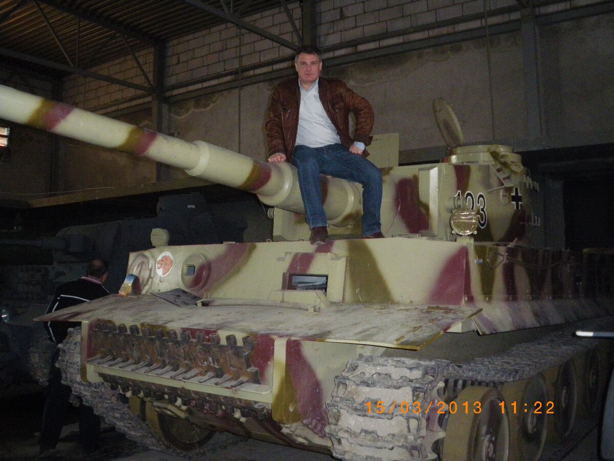 А я на танке.