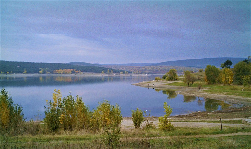 Симферопольское водохранилище. Фото https://commons.wikimedia.org/wiki/File:Simferopol_Reservoir.jpg