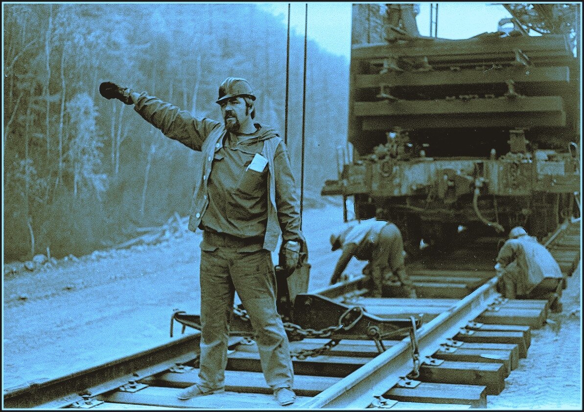 Александр Бондарь. Прирожденный лидер. Он знал, что сначала нужно заслужить уважение ребят-бамовцев. И заслужил!  