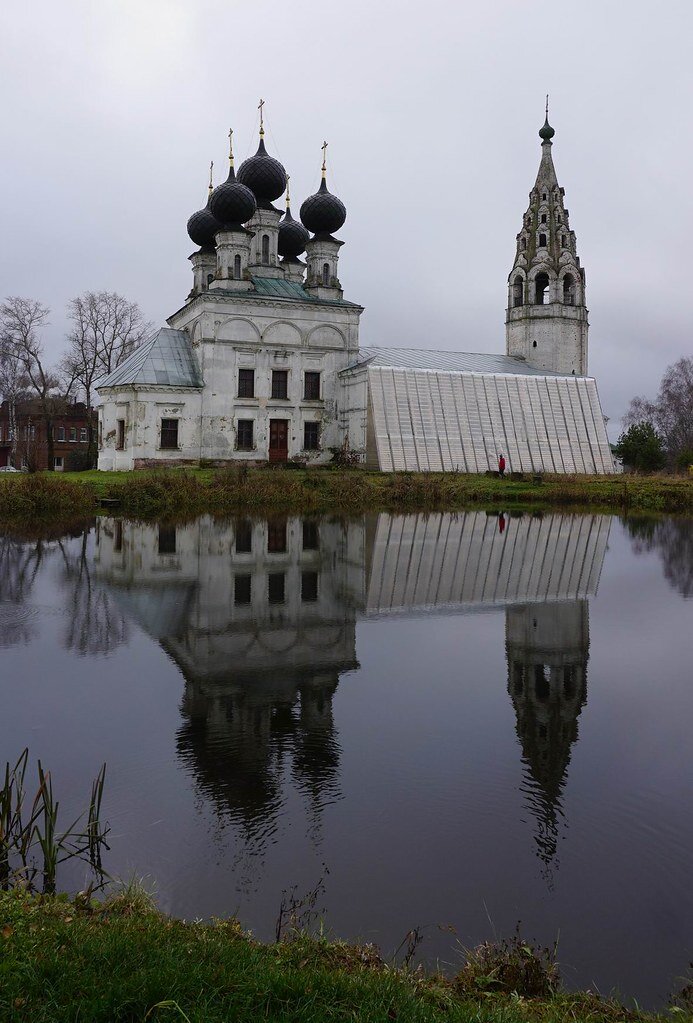 Кострома сусанино. Сусанино Костромская область. Село Сусанино Костромская область. Сусанино Костромская область Церковь осень. Село Молвитино, Костромская область.