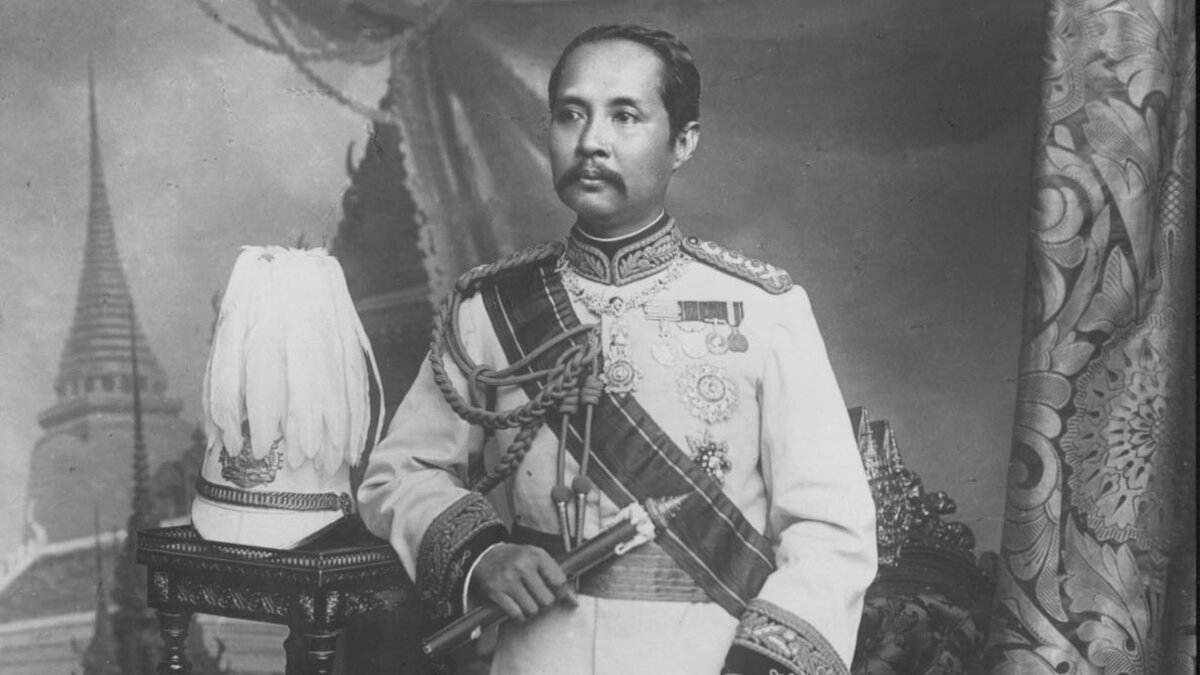 Источник: https://aventurasnahistoria.uol.com.br/media/uploads/king_chulalongkorn.jpg 