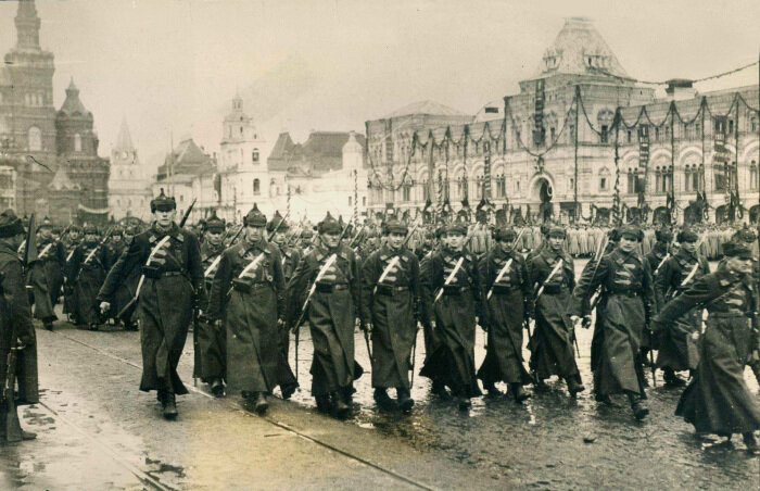 Оказывается, буденовка появилась далеко не сразу в Гражданскую войну, только во второй ее половине / Фото: smolbattle.ru