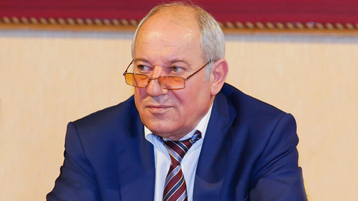 Ариф Керимов, ФЛНКА 