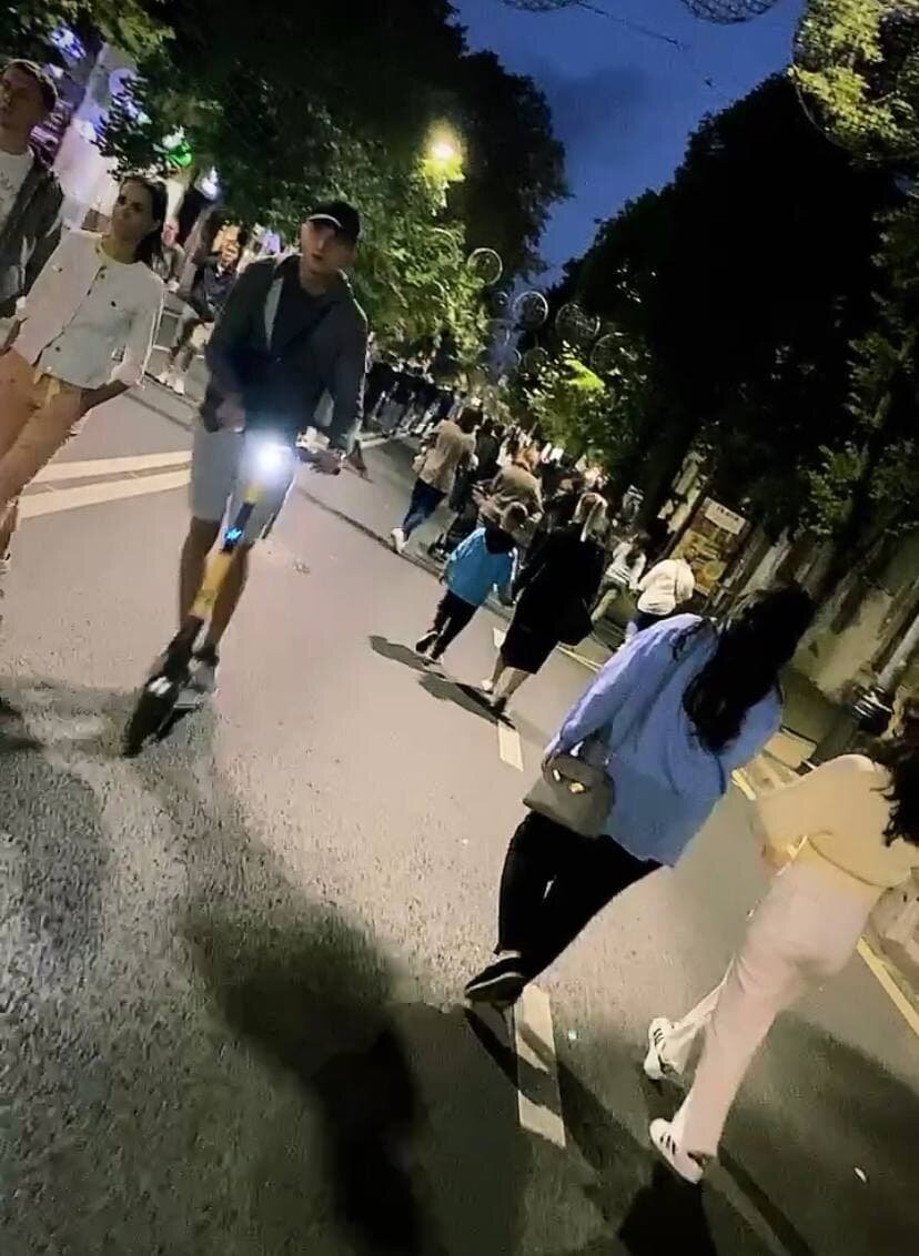 ул. Красная (центральная ул.) становится пешеходной на все выходные