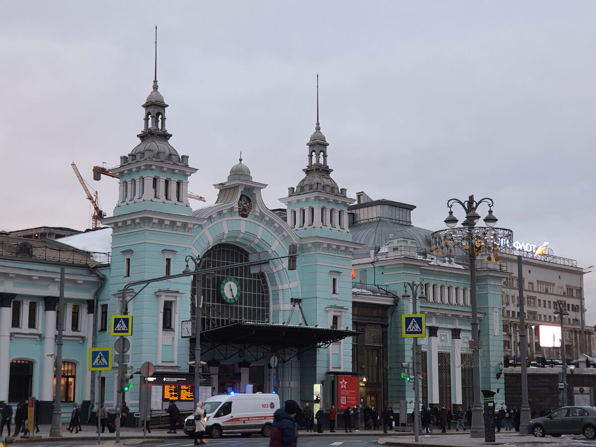 Поездка в Звенигород. День первый. Отель, ужин и бассейн с сауной. | Елена  Левин | Дзен