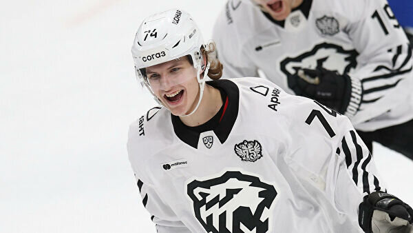    Хоккеист "Трактора" Виталий Кравцов© официальный сайт ХК "Трактор"