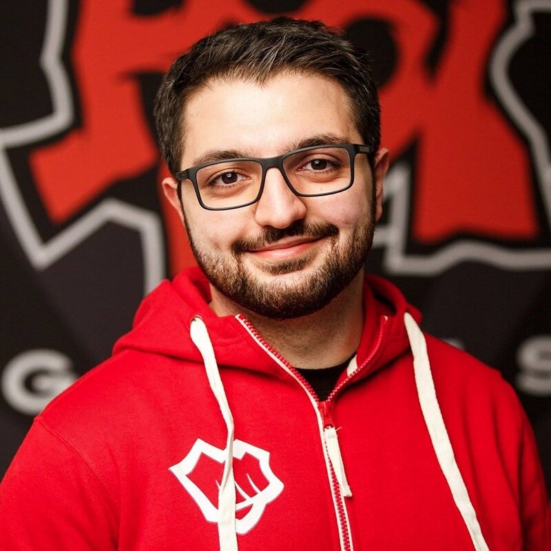 
Геворг Акопян, Head of Communications в Riot Games в России и СНГ:«В играх были отключены методы оплаты, которые физически не работают в связи с санкциями или решениями компаний-партнеров. Сейчас мы находимся в поисках альтернативных решений».