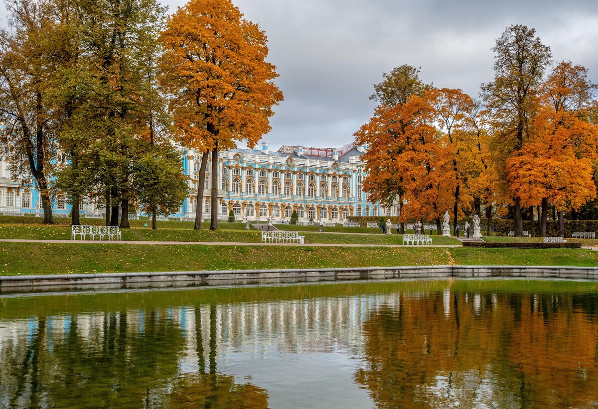 Елгава - город Растрелли осень