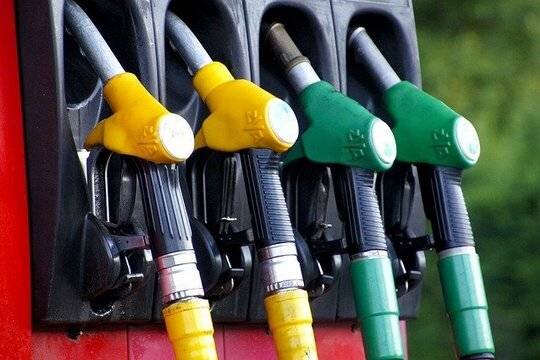    Shell продает российскую сеть АЗС