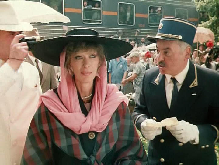 Эксцентричная миллиардерша  (кадр из фильма "Визит дамы")