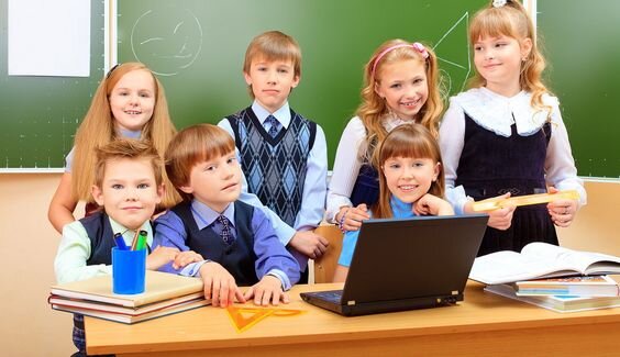 Дети — это причина, по которой мы смеемся, улыбаемся и хотим вставать каждое утро. Фото из сети.