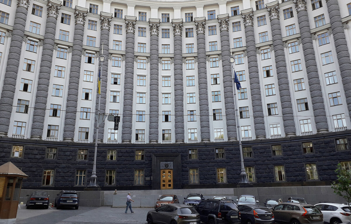    Здание Кабмина Украины  Роман Канащук/ТАСС