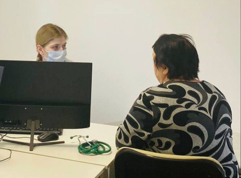    Пациентов принимает участковый врач-терапевт Мария Материкова