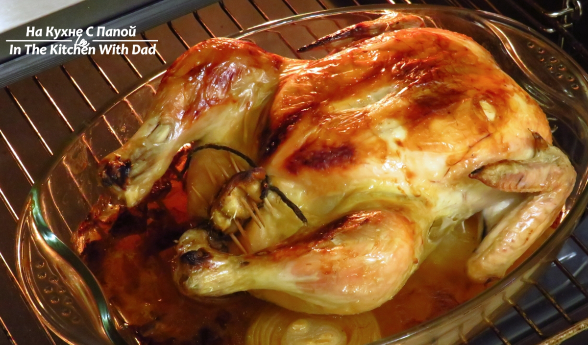 Существует множество рецептов приготовления курицы. Что только из нее или с ней не делают. Рекомендую приготовить именно этот вариант.