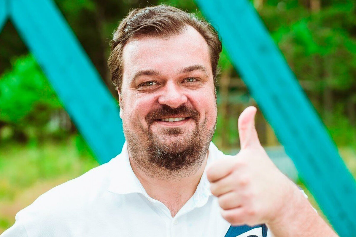 Василий Уткин