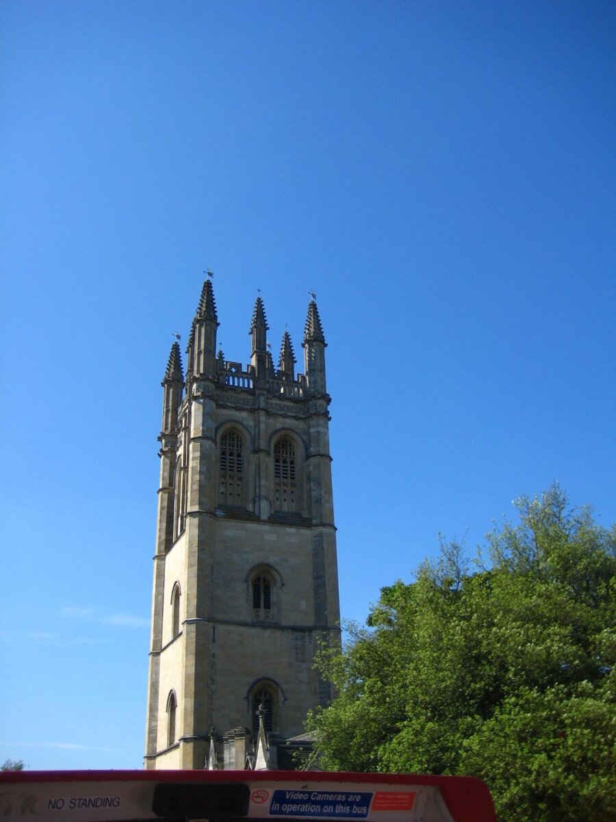 Башня колледжа Магдалены (Magdalen College).