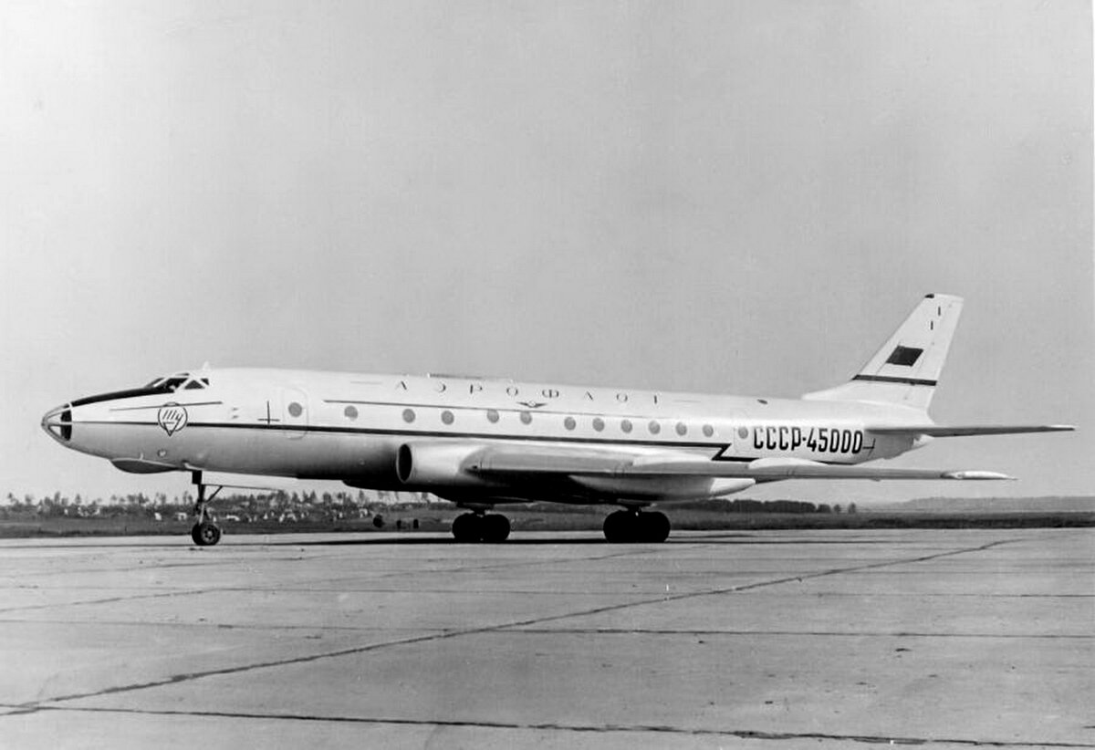 Ту-124