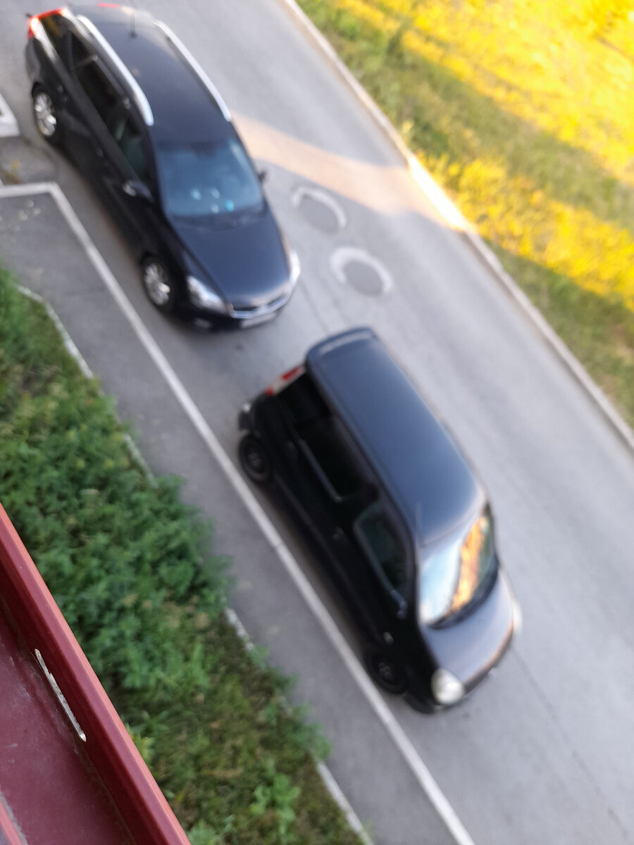 Наш автопарк. Фото автора