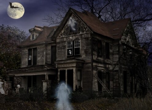 10 ужасающих фильмов о домах с привидениями