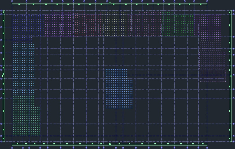 Группы свай разной длины разнесены по своим слоям
